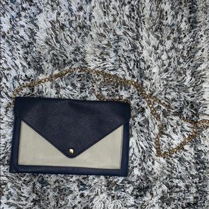 💜 Navy and beige crossbody bag